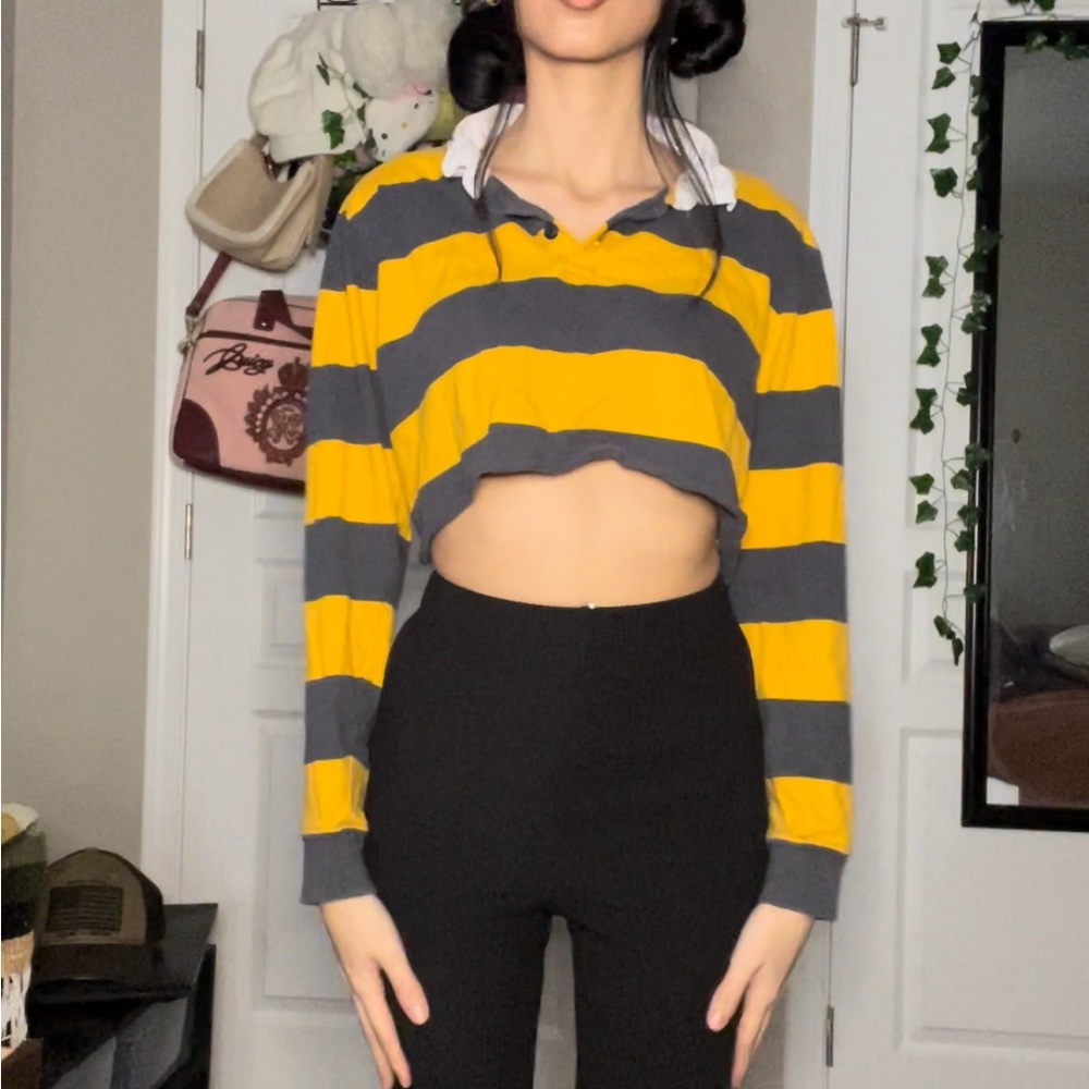 Stripe collar button up crop top
